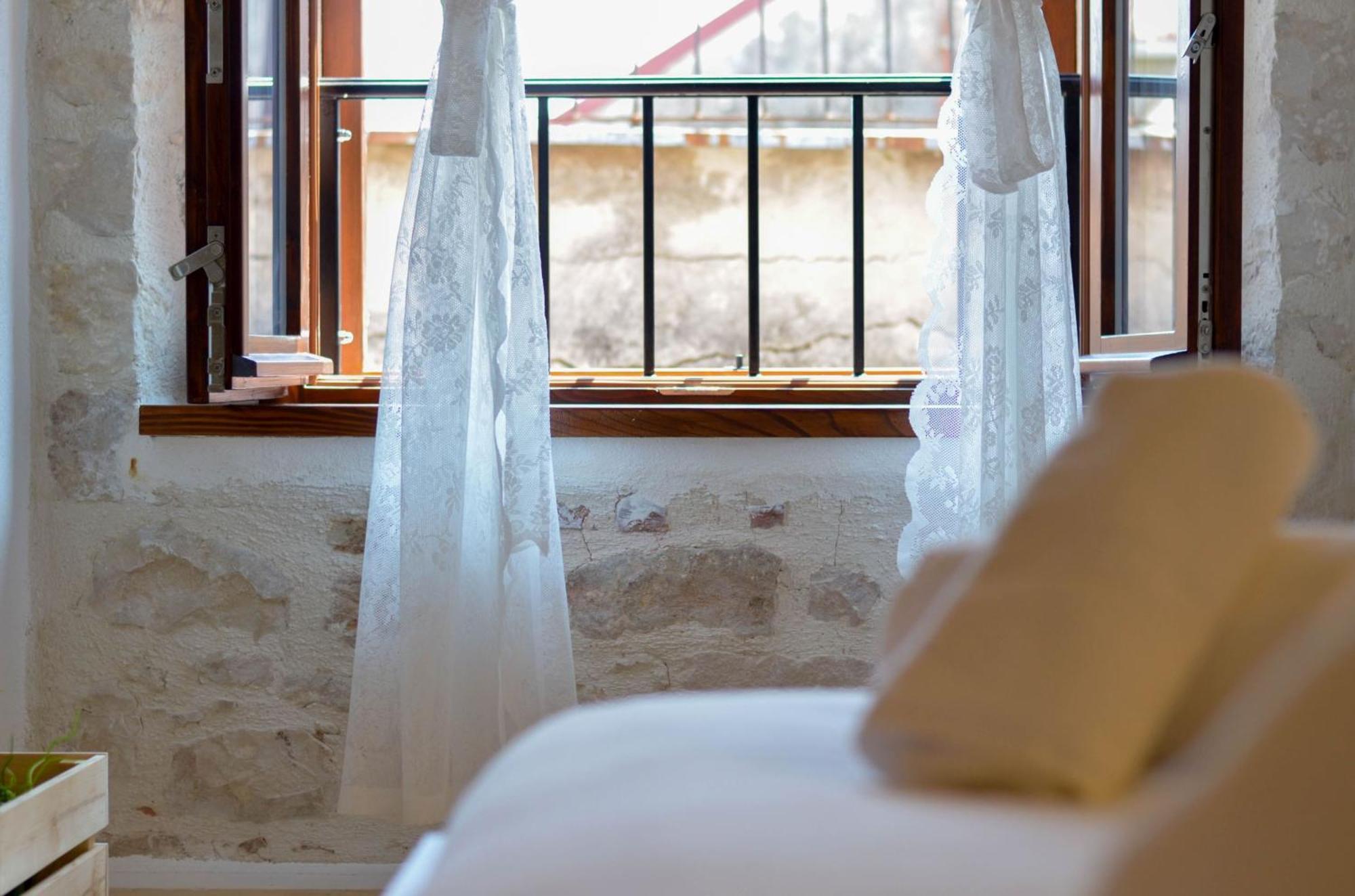 Apartments & Rooms Tiramola - Old Town Trogir Pokoj fotografie