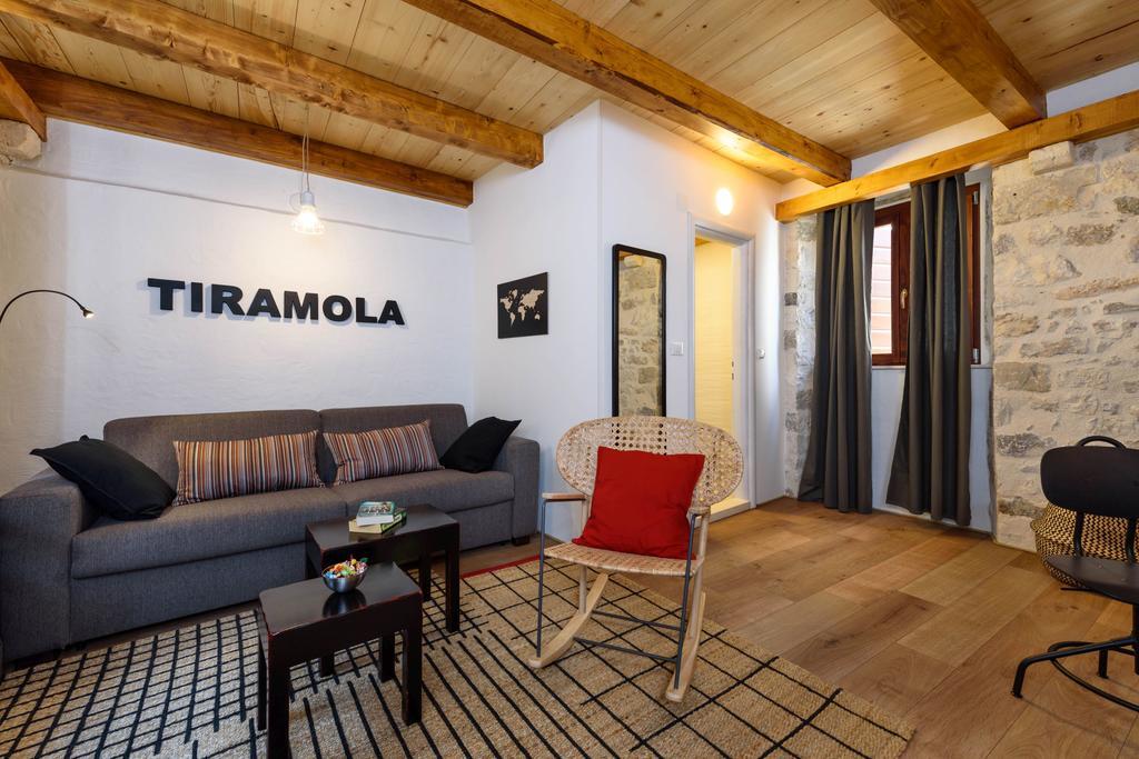 Apartments & Rooms Tiramola - Old Town Trogir Exteriér fotografie